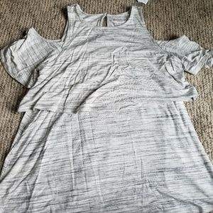 Motherhood maternity nursing top